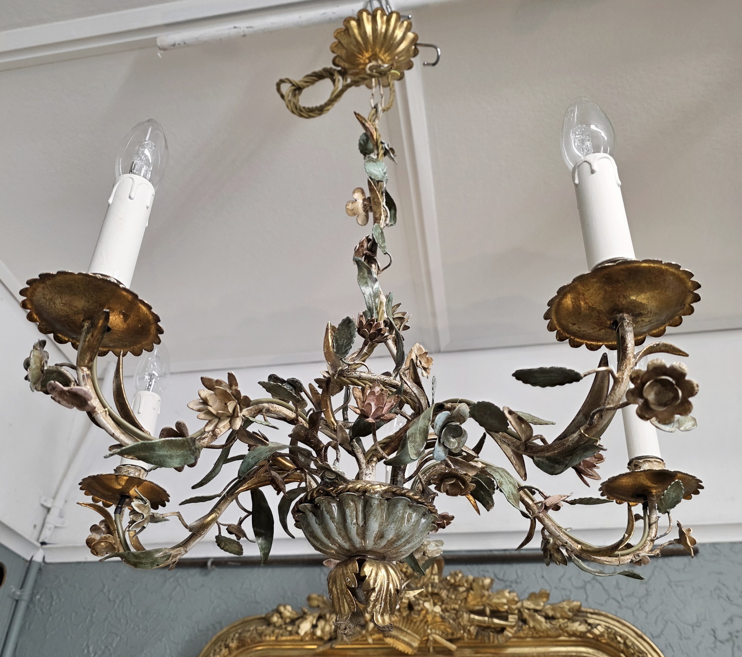 A vintage Italian Chandelier